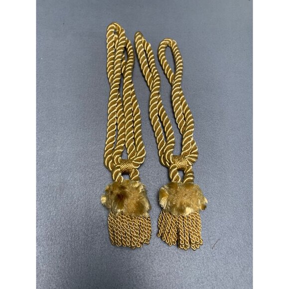 Vintage Gold Curtain Tiebacks with Faux Fur & Tassel Details Set of 2 - Picture 8 of 10